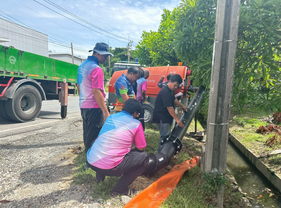 งานติดตั้งท่อส่งน้ำ HDPE ความหนาแน่นสูง เพื่อเพิ่มประสิทธิภาพการระบายน้ำบริเวณนิคมอุตสาหกรรมบางปู จังหวัดสมุทรปราการ